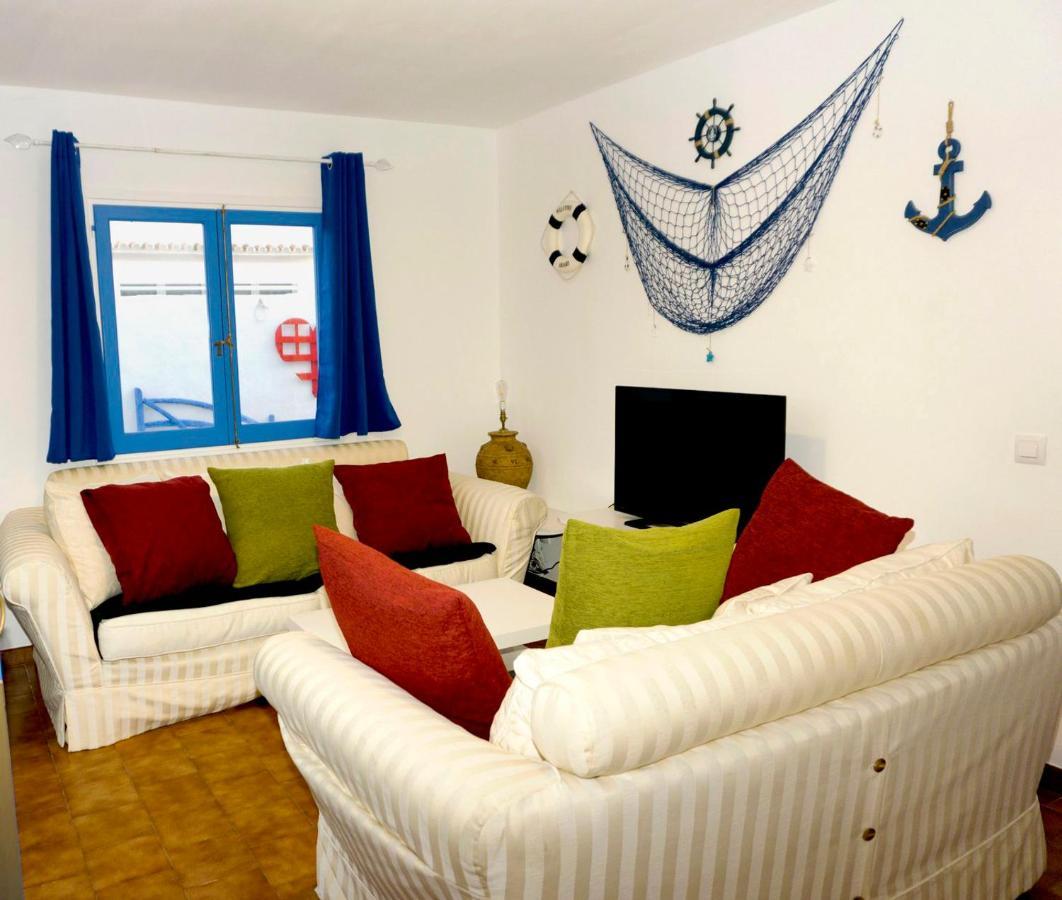 Apartamentos Ciutadella Cala Blanca  Exterior foto